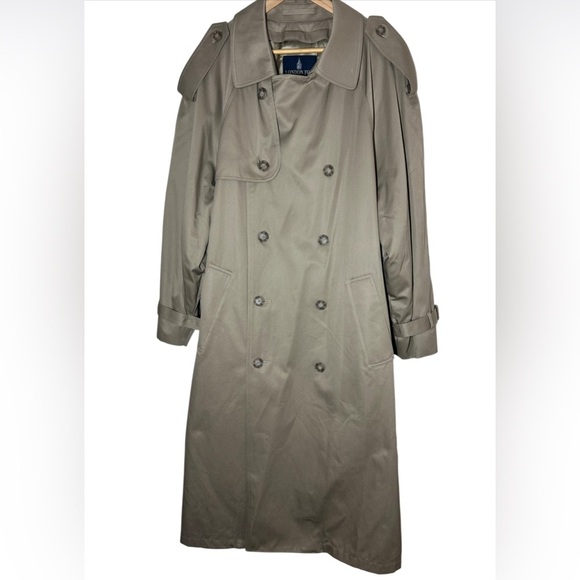 Mens London Fog Classic Double-Breasted Khaki Tan Trench Coat Size 44R Timeless - Picture 1 of 15